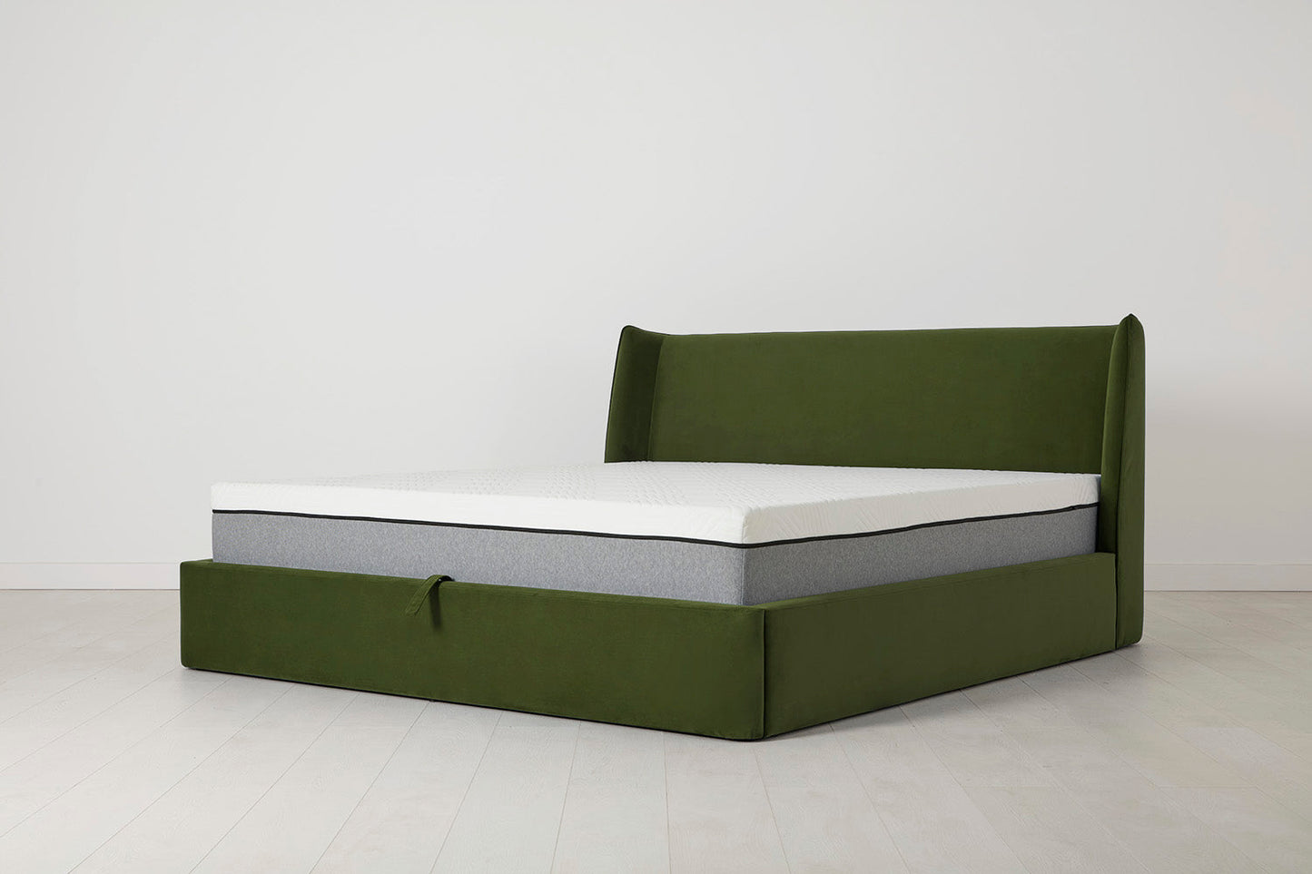 Bed 03 EU Double Bed