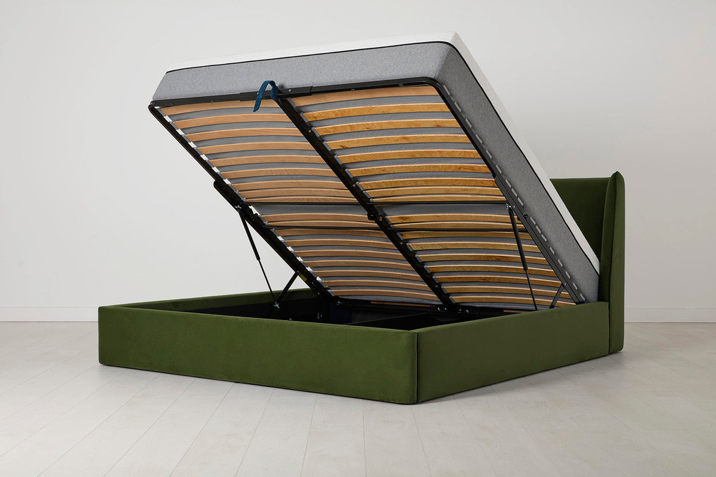Bed 03 EU Double Bed