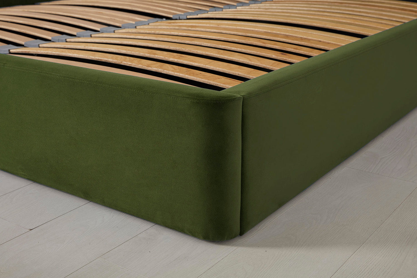 Bed 03 EU Double Bed