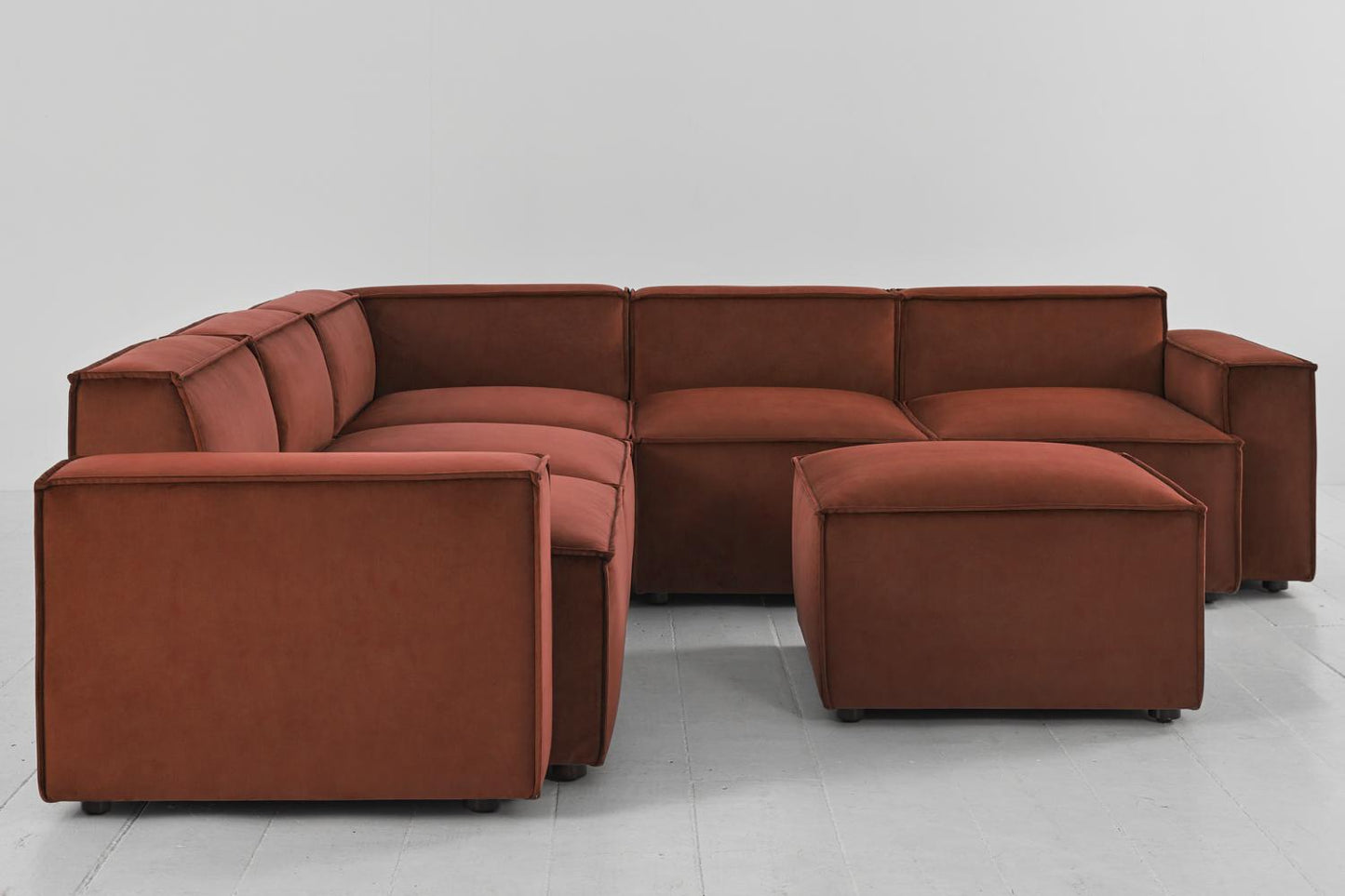 Ecksofa Model 03 mit Polsterhocker