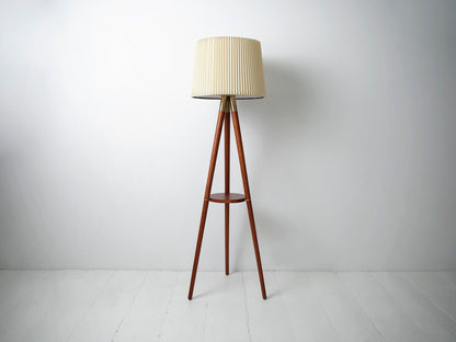 Floor Lamp 04