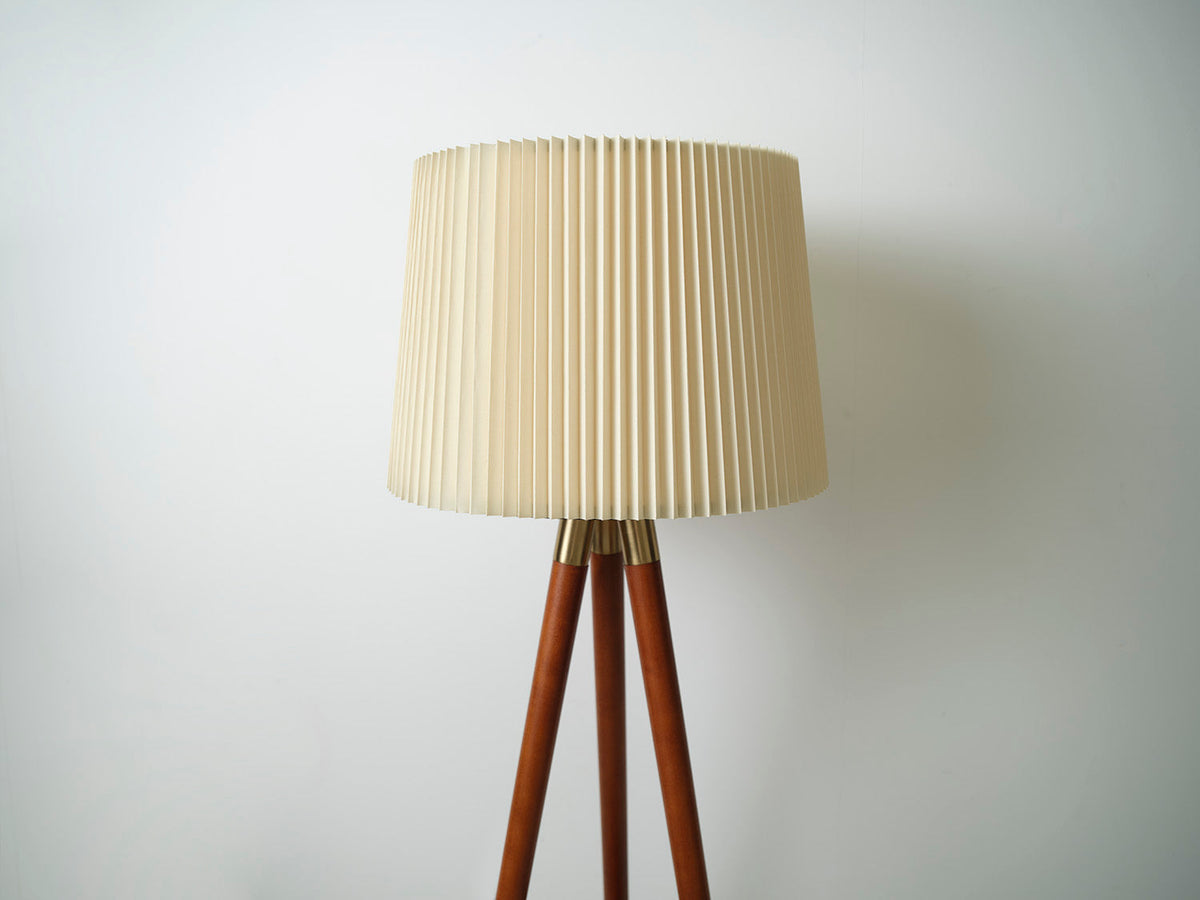 Floor Lamp 04