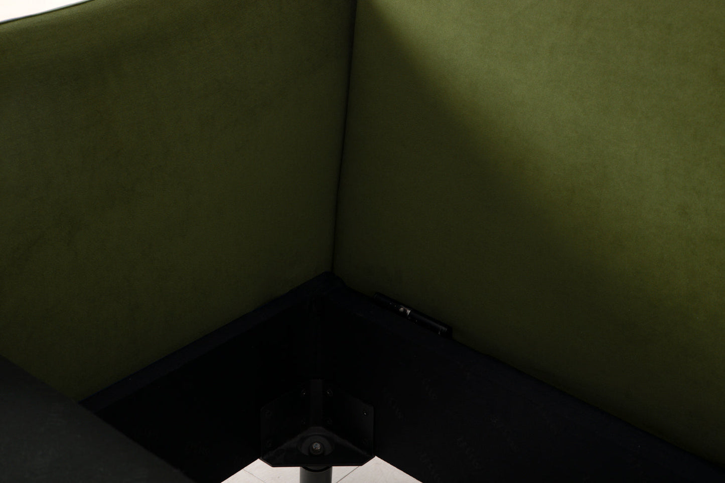 Model 08 2.5-Seater Sofa Bed