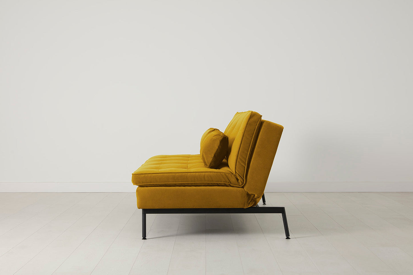 Model 11 Dreisitzer-Schlafsofa