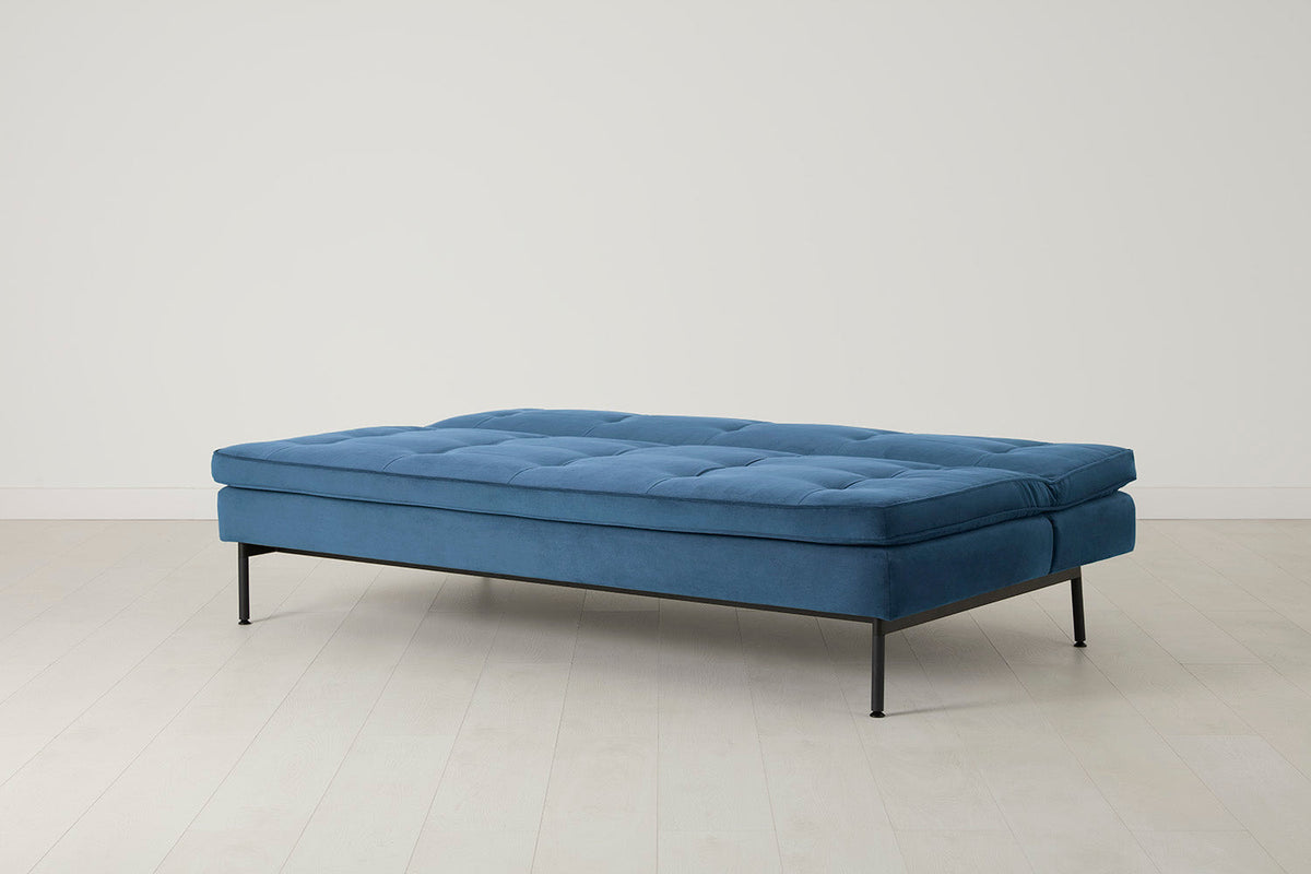 Model 11 Dreisitzer-Schlafsofa