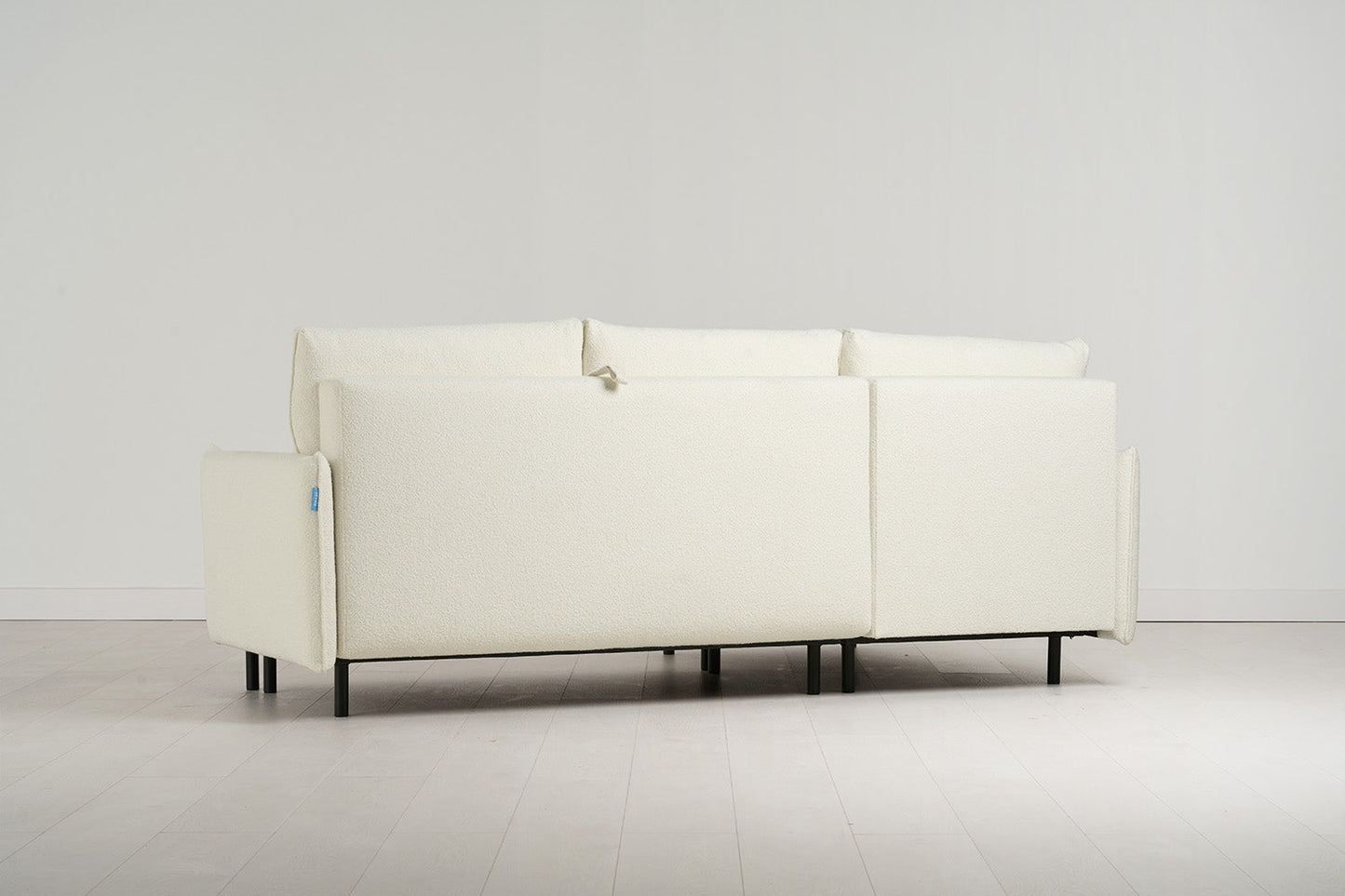 Dreisitzer-Sofa Model 12 mit Chaiselongue links