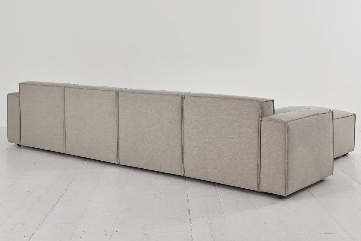 Viersitzer-Sofa Model 03 mit Chaiselongue links