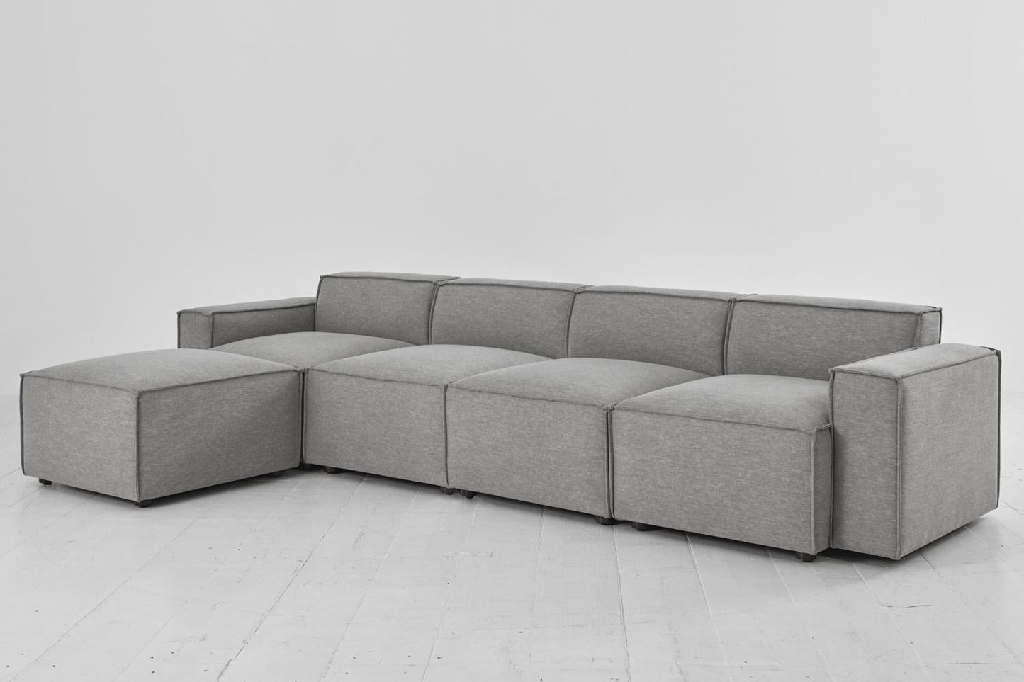 Viersitzer-Sofa Model 03 mit Chaiselongue links
