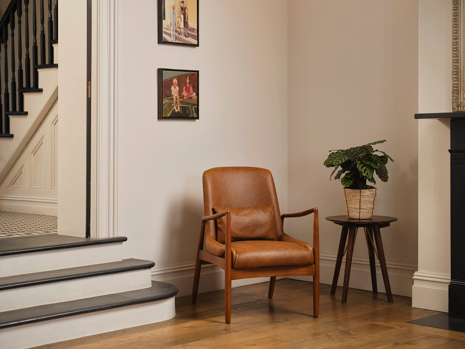 leather chair