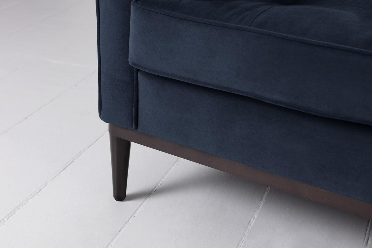 Zweisitzer-Sofa Model 02