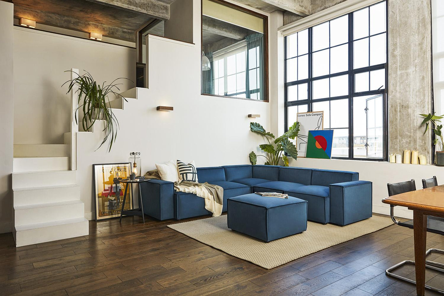 Ecksofa Model 03 mit Polsterhocker