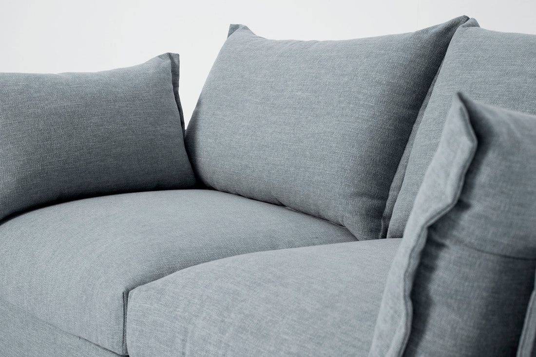 How to Choose the Most Comfortable Sofa Style