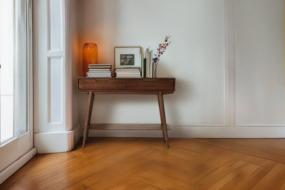 Console Table 01, Walnut