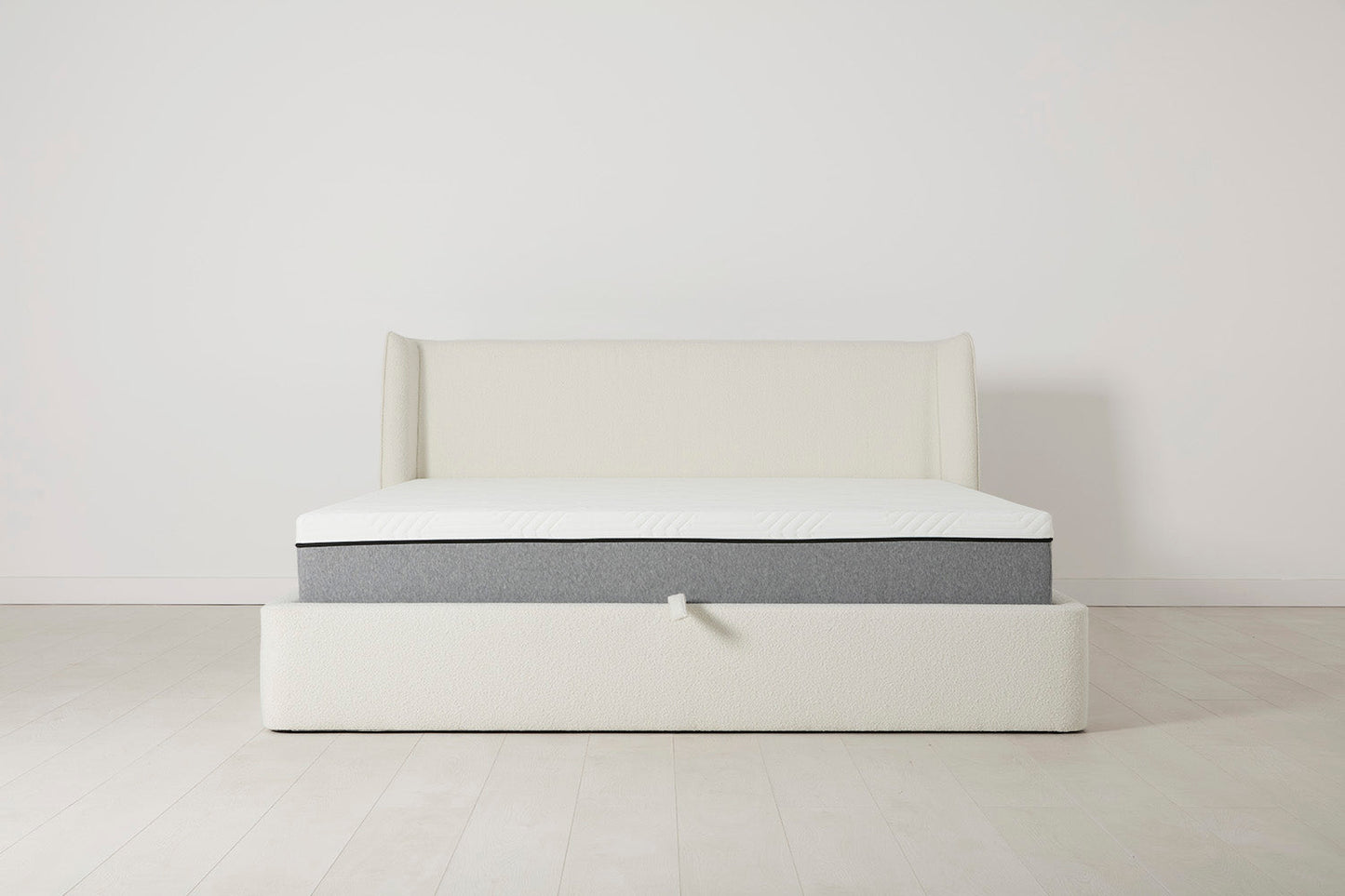 Bett 03 180cm x 200cm,  Elfenbeinfarbe