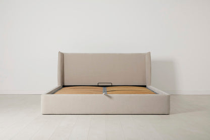 Bett 03