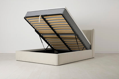 Bed 03 180cm x 200cm, Bone