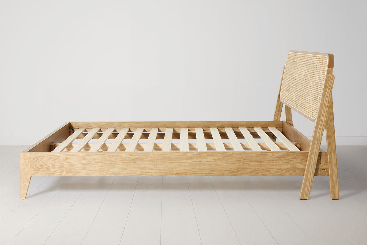 Bett 04 160cm x 200cm