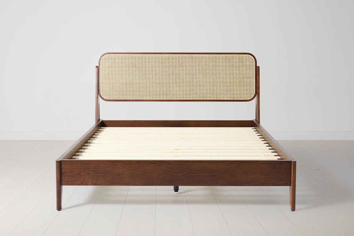 Bed 04 160cm x 200cm, Walnut