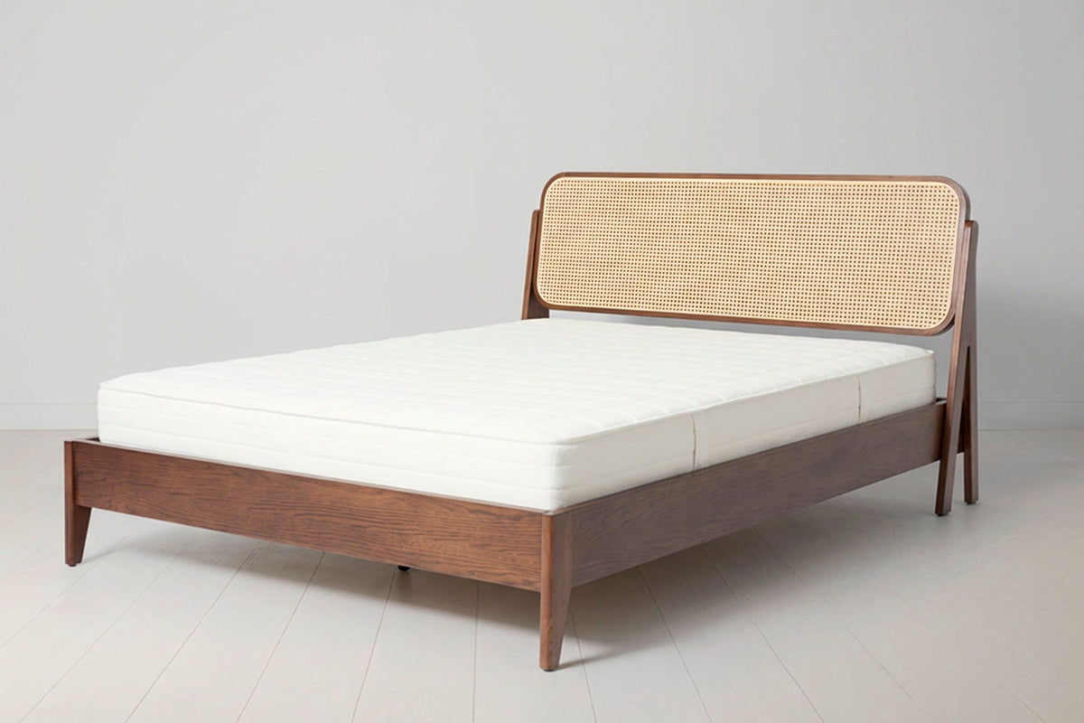 Bed 04 160cm x 200cm, Walnut
