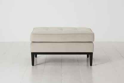 Polsterhocker Model 02, Knochenweiß