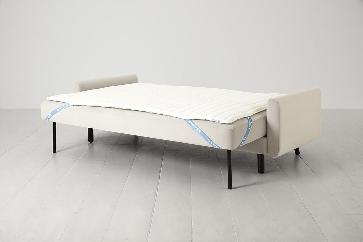 Model 04 Dreisitzer-Schlafsofa
