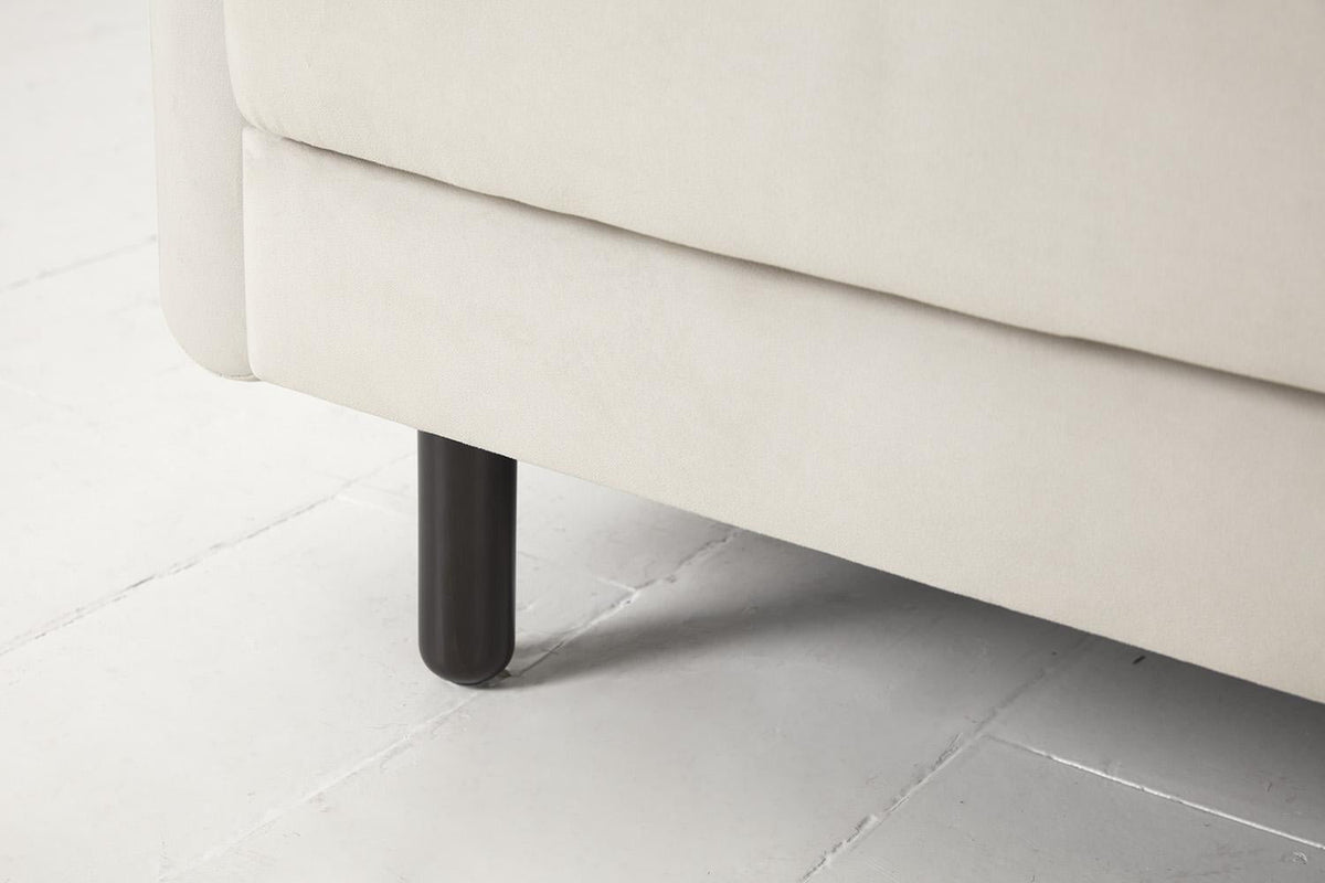Model 04 Dreisitzer-Schlafsofa
