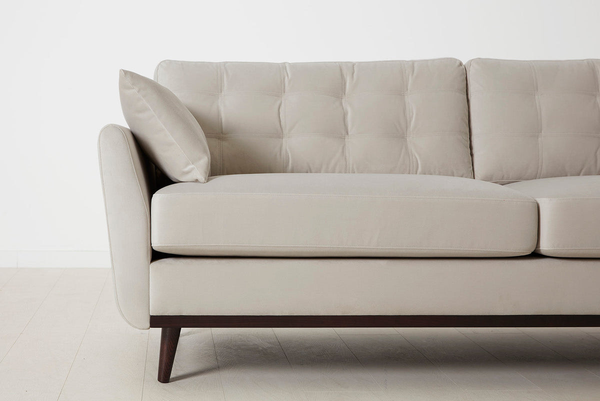 Dreisitzer-Sofa Model 10, Knochenweiß