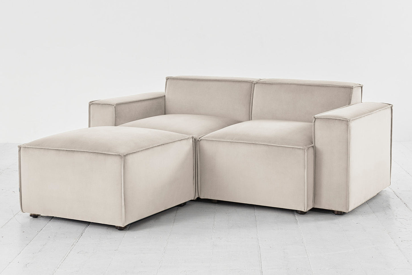 Zweisitzer-Sofa Model 03 mit Chaiselongue links