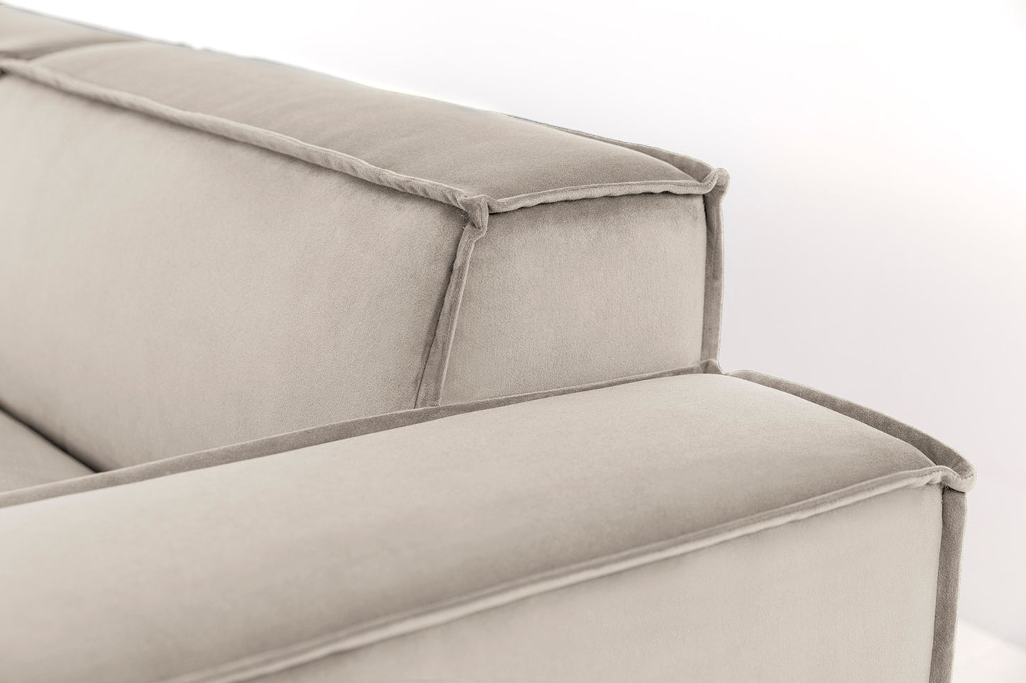 Dreisitzer-Sofa Model 03