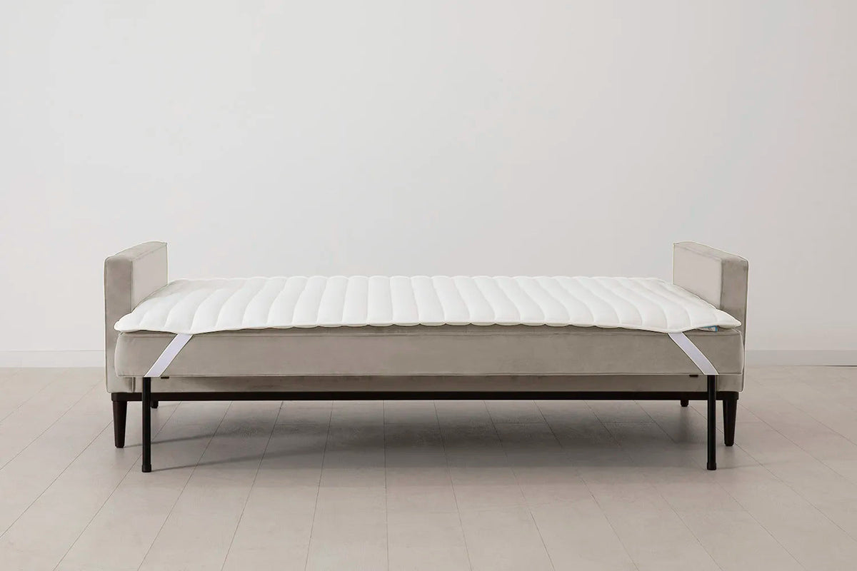 Dreisitzer-Schlafsofa Model 02