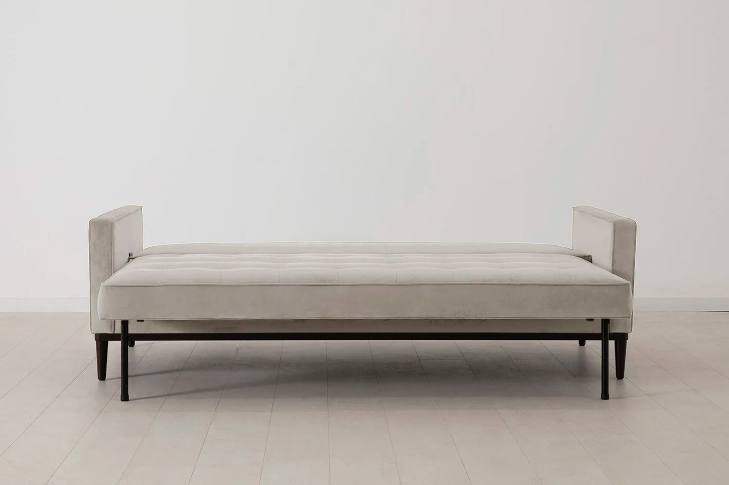 Dreisitzer-Schlafsofa Model 02