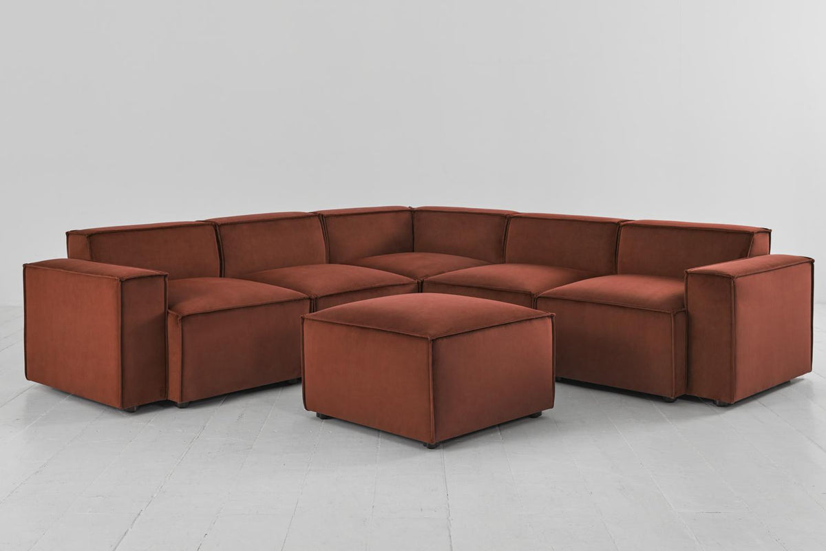 Ecksofa Model 03 mit Polsterhocker