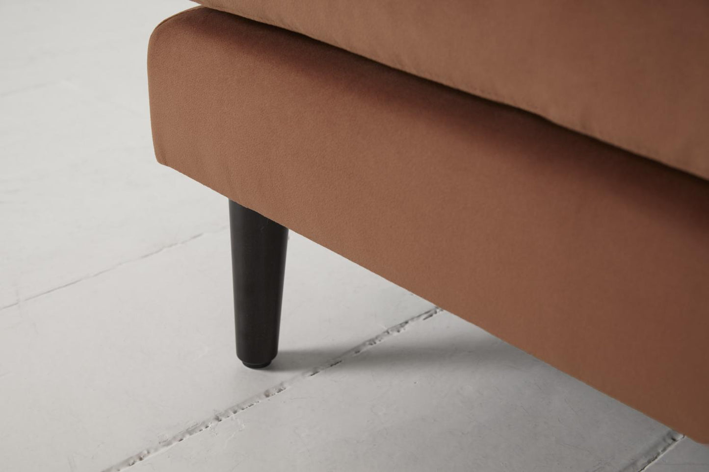 Model 01 Ottoman, Brick