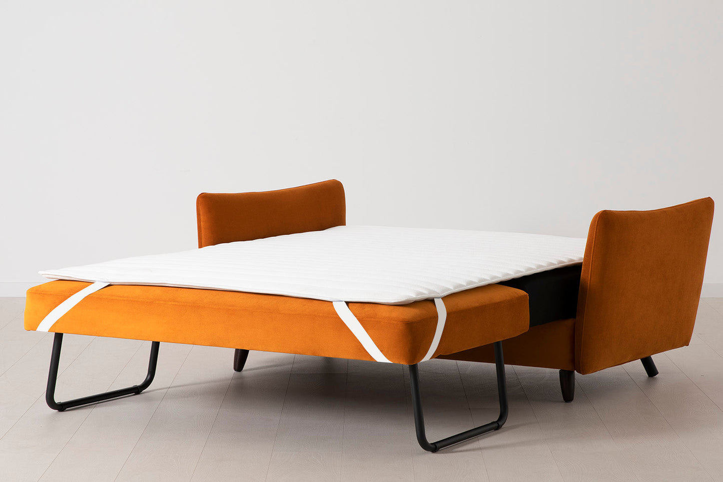 2,5-Sitzer-Schlafsofa Model 08, Bronze