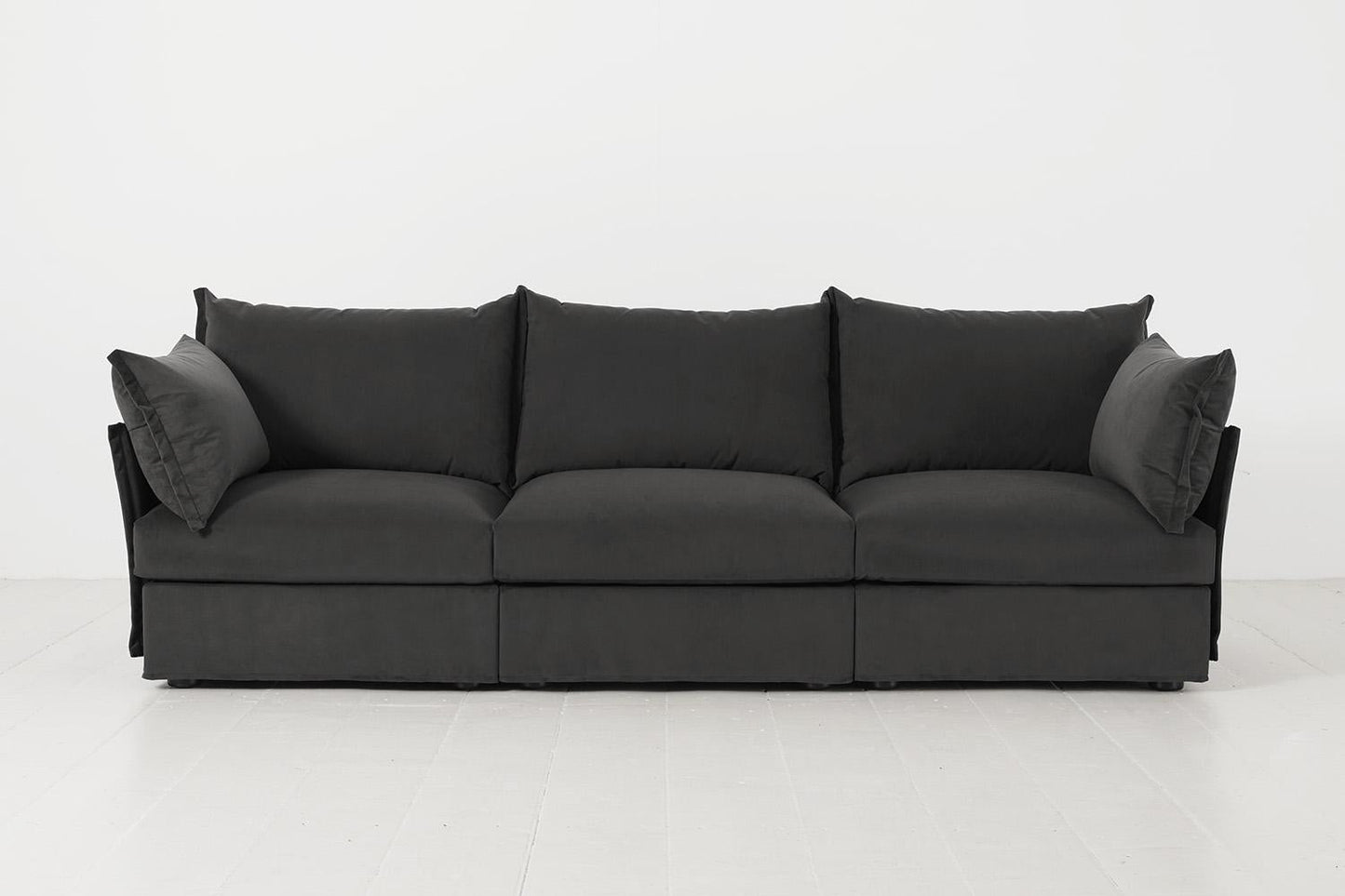 Dreisitzer-Sofa Model 06