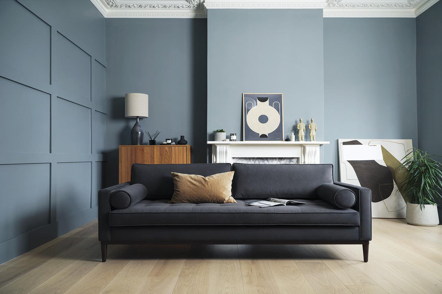 Dreisitzer-Sofa Model 02, Dunkelgrau
