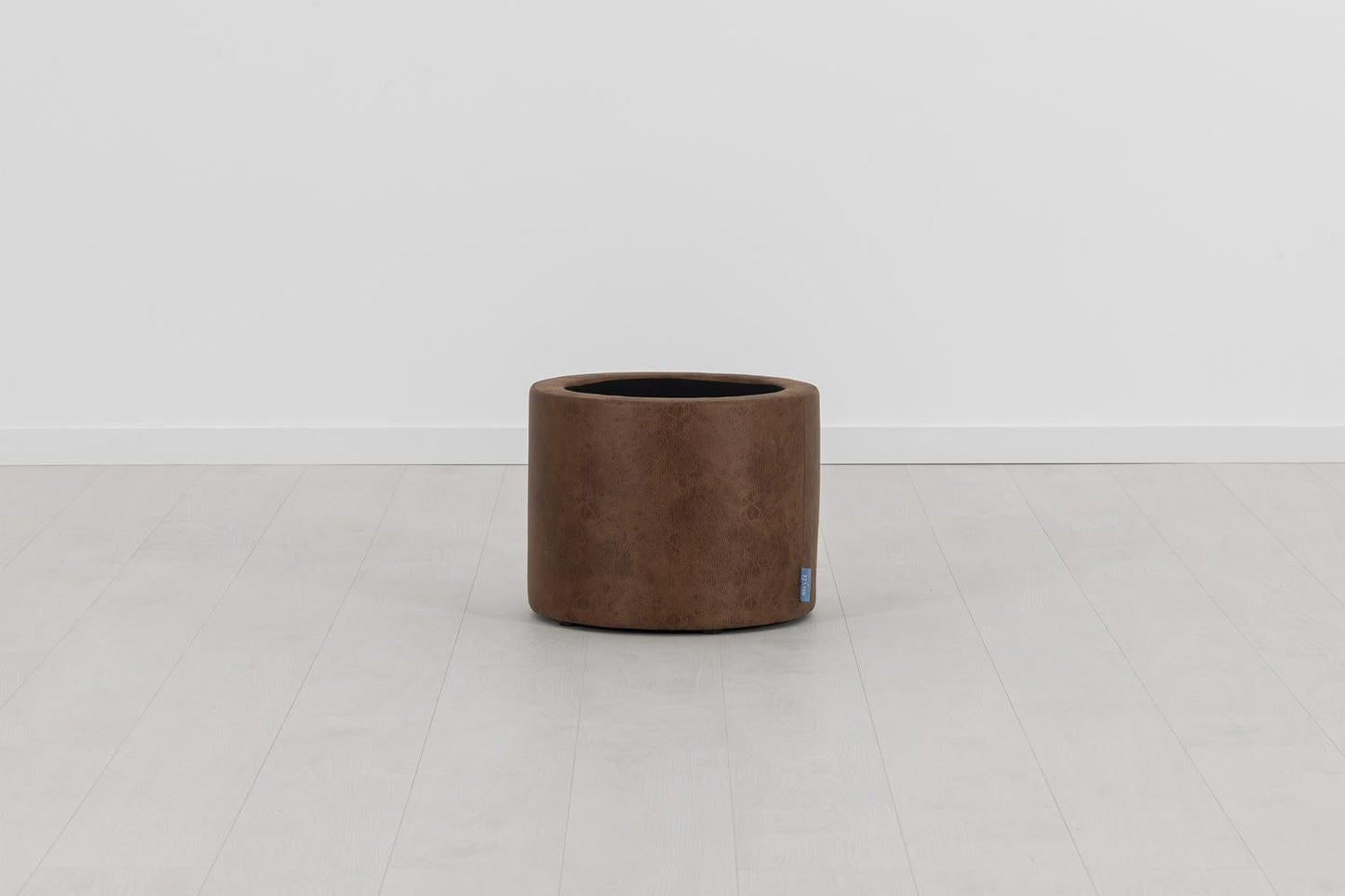 Storage 03, Chestnut
