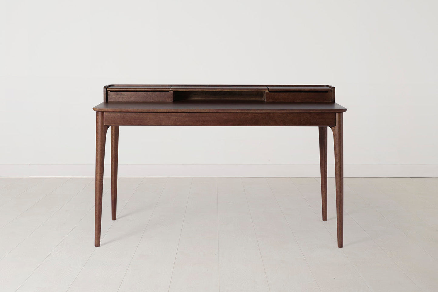Desk 01