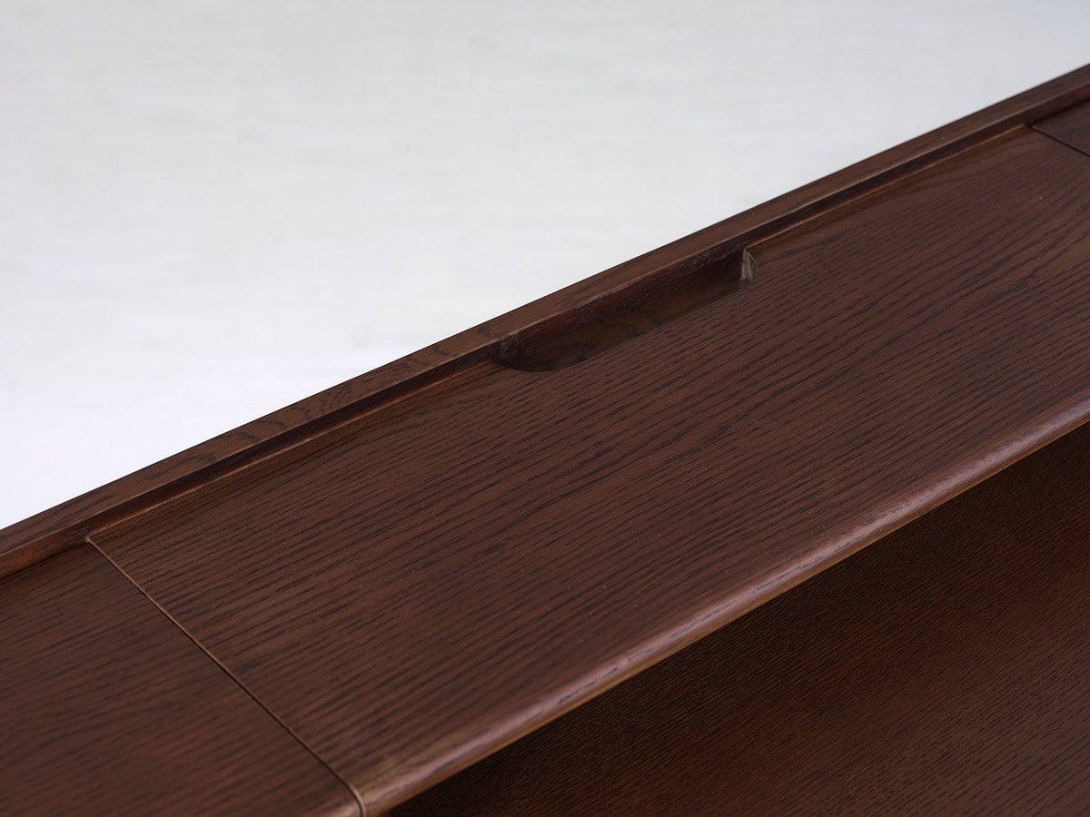 Desk 01