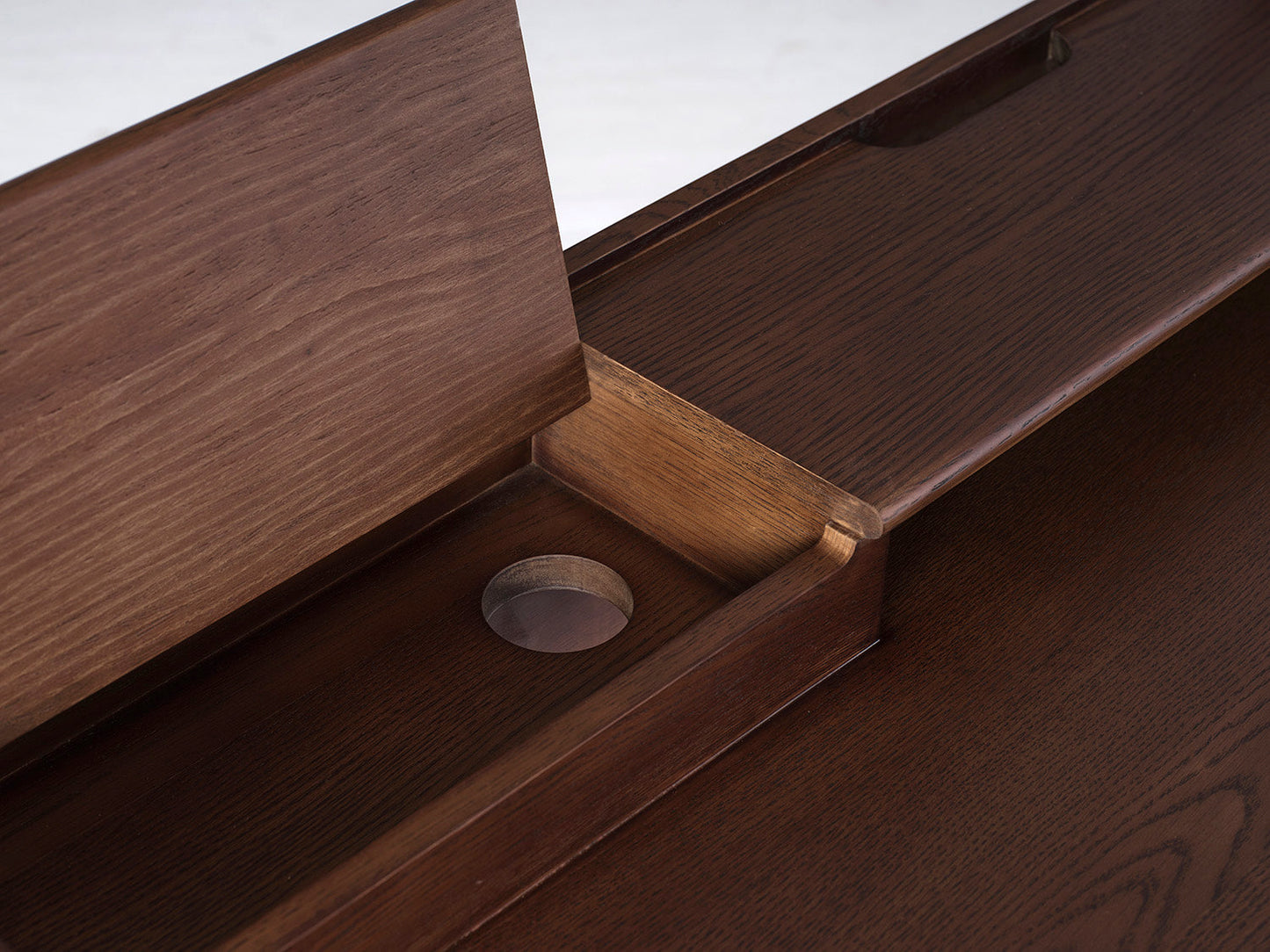 Desk 01