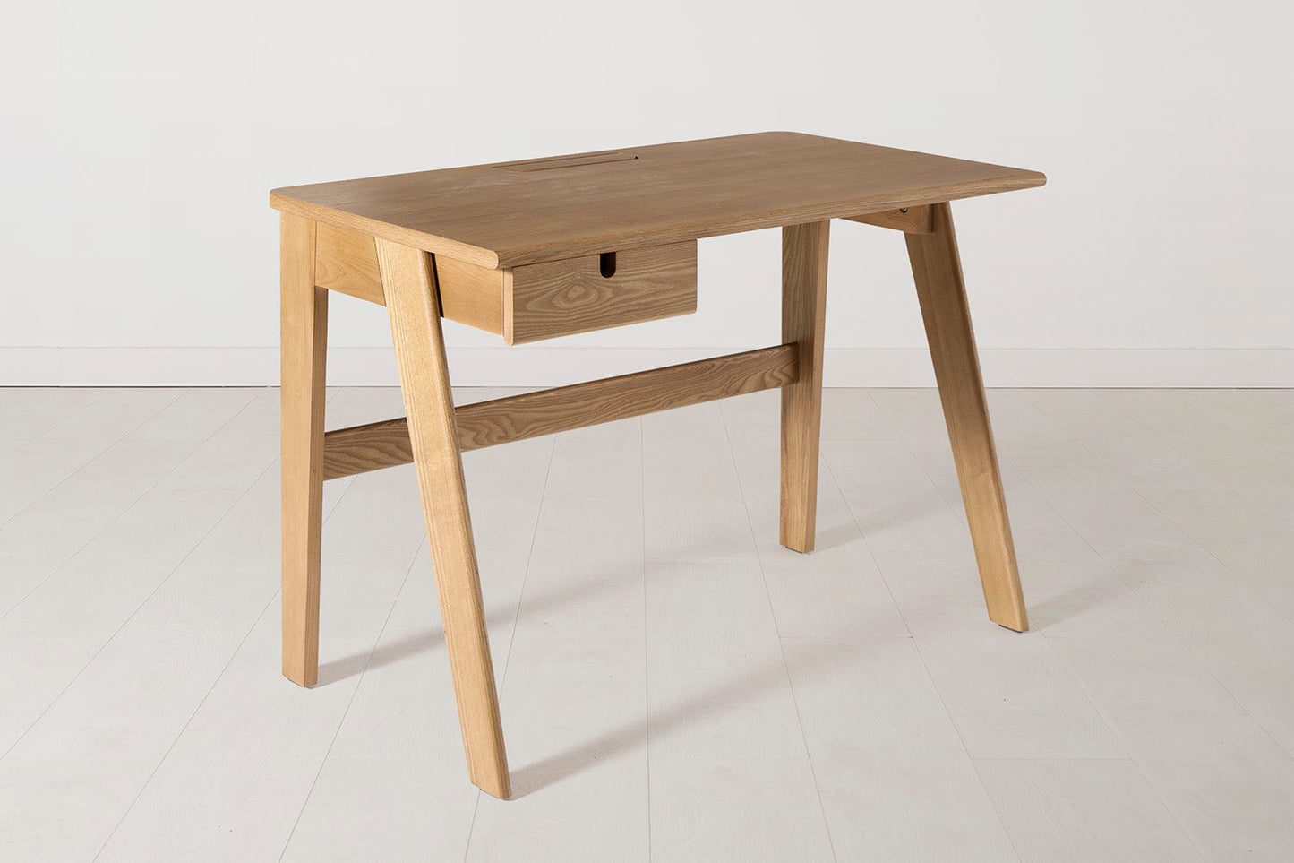 Schreibtisch 02