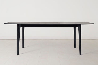 Esstisch 03, Schwarze Eiche