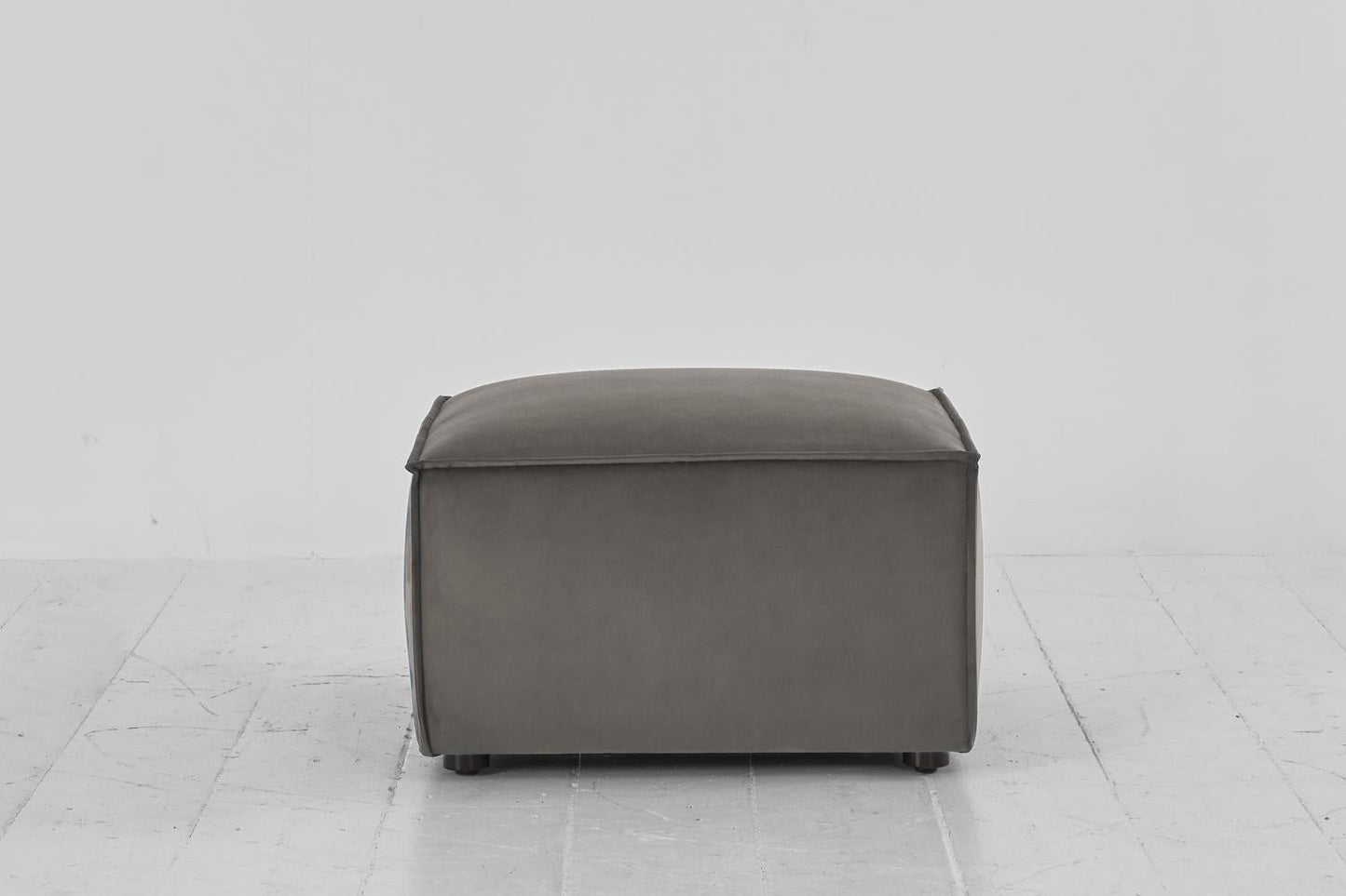 Polsterhocker Model 03, Elefantengrau