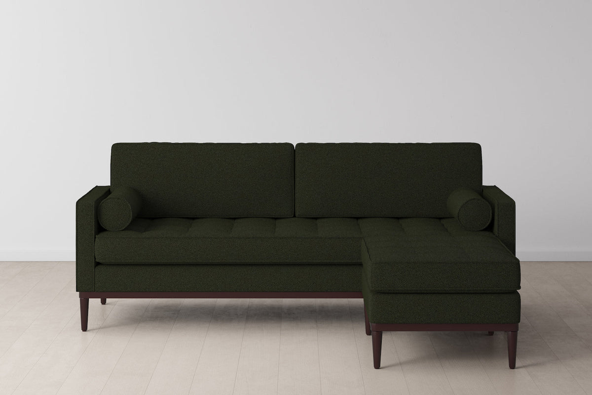 Model 02 Dreisizter Sofa mit Hocker, Farngrün