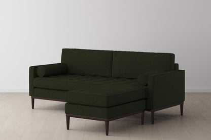 Model 02 Dreisizter Sofa mit Hocker, Farngrün