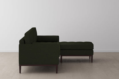 Model 02 Dreisizter Sofa mit Hocker, Farngrün