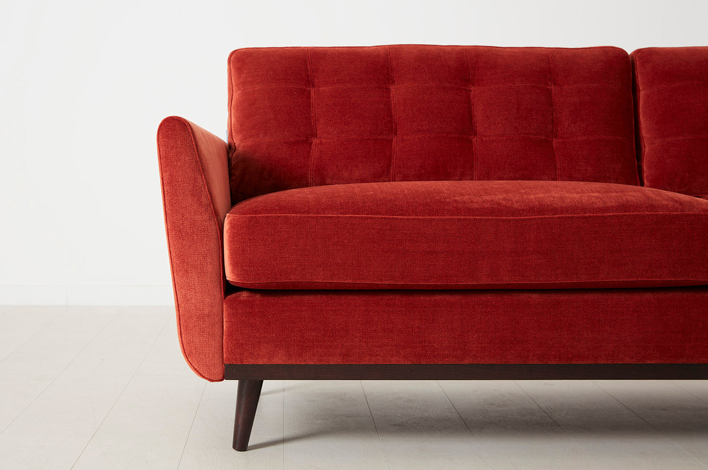 Dreisitzer-Sofa Model 10, Harissarot