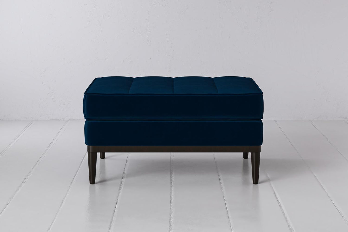 Polsterhocker Model 02, Indigoblau