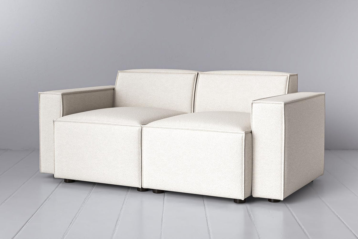 Zweisitzer-Sofa Model 03