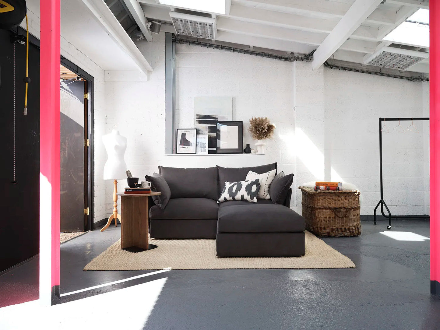 Model 06 2-Seater Right Chaise Sofa, Charcoal